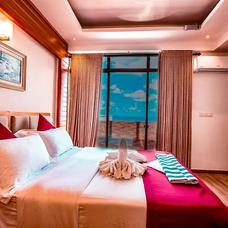 Araamview Hotel